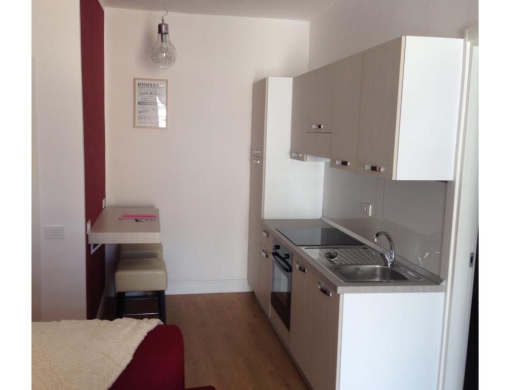 Toledo Boutique Studio Apartments Неаполь Экстерьер фото